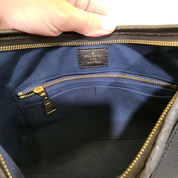 LOUIS VUITTON CARRYALL PM - Picture 12 of 17